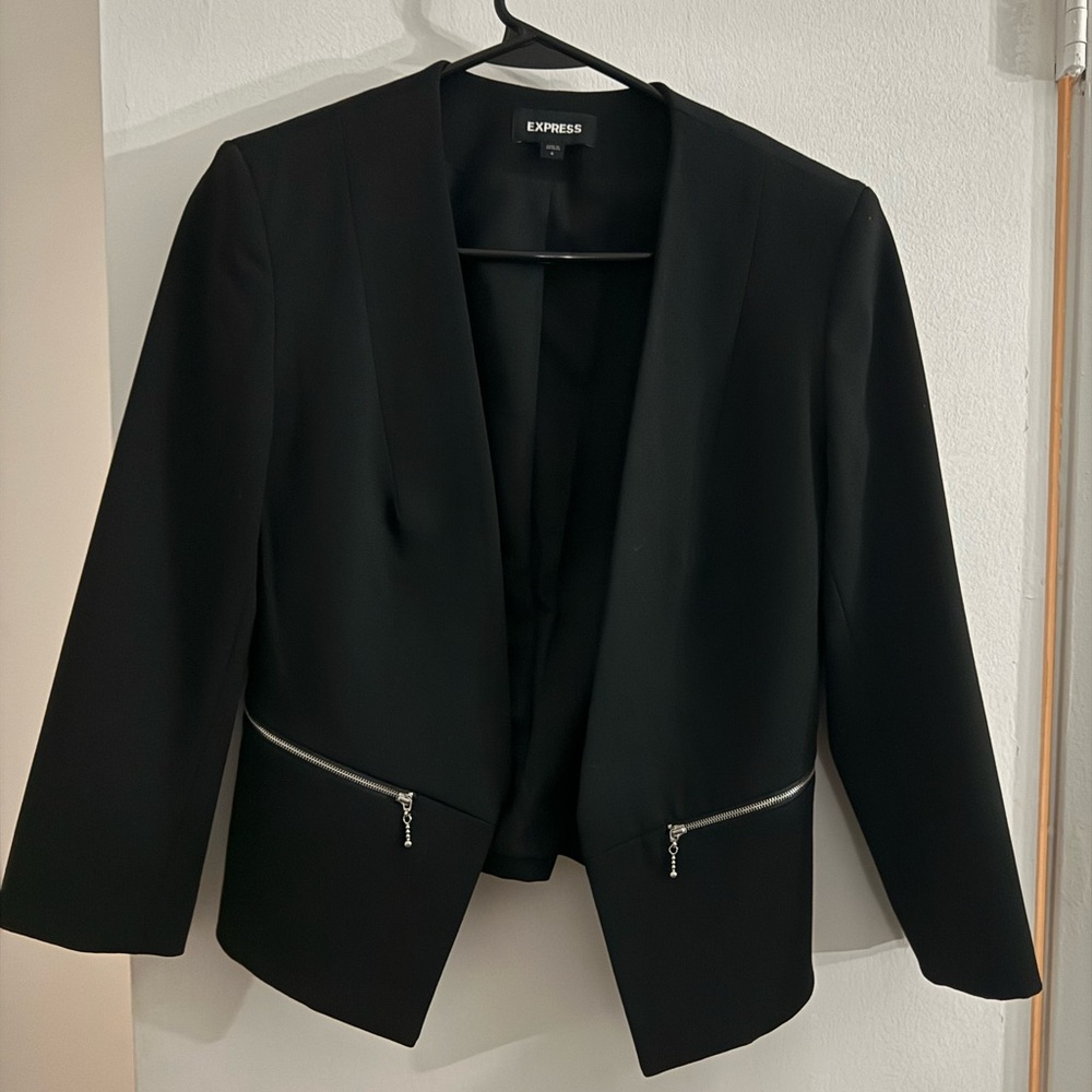 Express quarter sleeve blazer